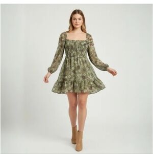 071 Aritzia Tempest dress Large